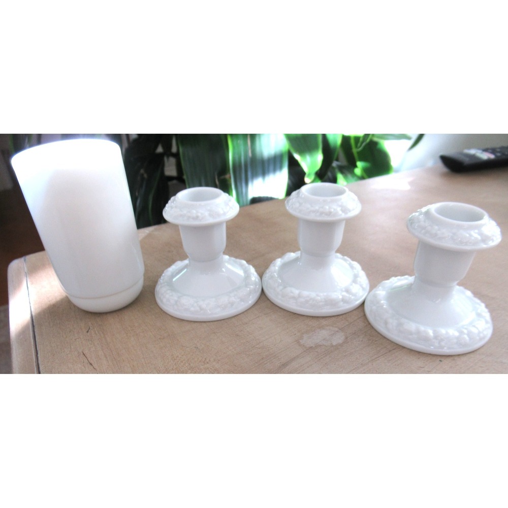Rosenthal Germany Maria White Classic Rose Set of 3 Candleโ Stick Holders +Vase